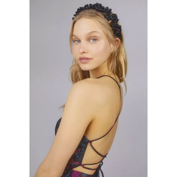 New Urban Outfitters UO Electric Heart Strappy-Back Mini Dress Size L - Picture 3 of 10